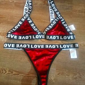 Sexy Red Velvet Intimate Set